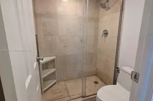 20335 W Country Club Dr, Aventura, FL 33180 - Photo 33