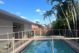 15751 SW 141st Ct, Miami, FL 33177 - Photo 5