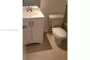 468 NE 206th Ln, Miami, FL 33179 - Photo 5