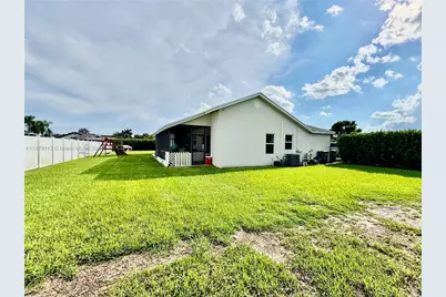1635 NW 15th Ter, Homestead, FL 33030 - Photo 21