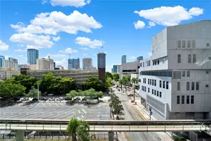 234 NE 3rd St, Miami, FL 33132 - Photo 21