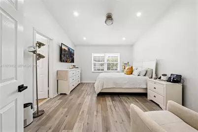 3803 NW 122nd Ter, Sunrise, FL 33323 - Photo 11