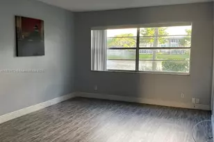 5102 NW 36th St, Lauderdale Lakes, FL 33319 - Photo 3