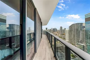 55 SW 9th St, Miami, FL 33130 - Photo 25
