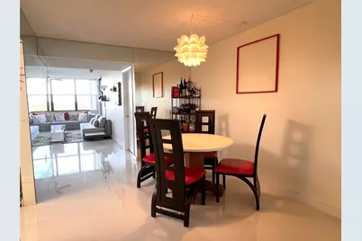 16300 Golf Club Rd #710, Weston, FL 33326 - Photo 11