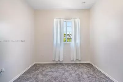 9135 SW 203rd Ter, Cutler Bay, FL 33189 - Photo 23