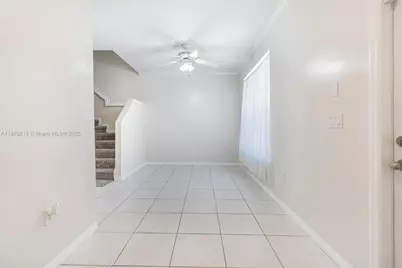 9135 SW 203rd Ter, Cutler Bay, FL 33189 - Photo 11