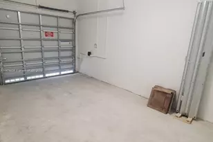 2602 SE 11th St, Homestead, FL 33035 - Photo 9