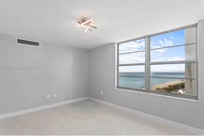 5555 Collins Ave #14N, Miami Beach, FL 33140 - Photo 9