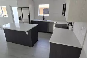 6821 NW 6th Ct, Miami, FL 33150 - Photo 5