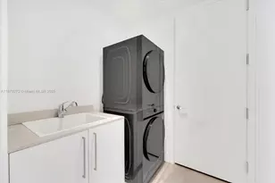 16901 Collins Ave, Sunny Isles Beach, FL 33160 - Photo 35