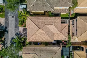 1251 Johnson Ct, Hollywood, FL 33019 - Photo 25