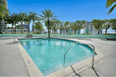 1900 N Bayshore Dr #1505, Miami, FL 33132 - Photo 13