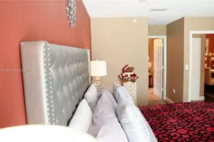 14856 SW 174th St, Miami, FL 33187 - Photo 9