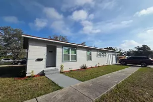 1144 46th St S, Saint Petersburg, FL 33711 - Photo 3