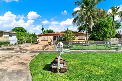 12471 SW 190th Ter, Miami, FL 33177 - Photo 1