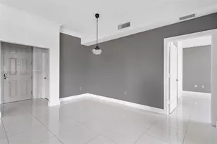 3001 NE 185th St, Aventura, FL 33180 - Photo 15