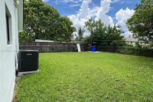 5724 SW 18th St, West Park, FL 33023 - Photo 43