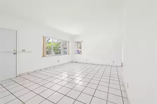 1121 SW 36th Ave, Miami, FL 33135 - Photo 9
