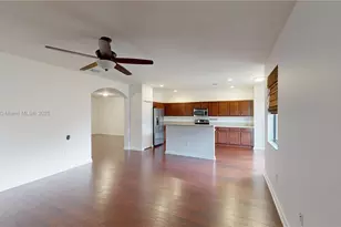 15460 SW 176th Ln, Miami, FL 33187 - Photo 11