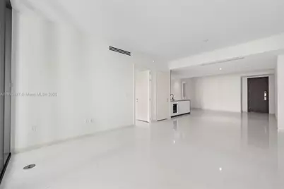 300 Biscayne Blvd Way #2409, Miami, FL 33131 - Photo 19