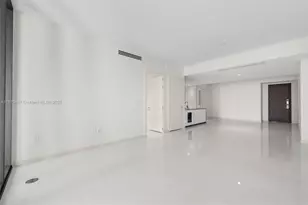 300 Biscayne Blvd Way, Miami, FL 33131 - Photo 19