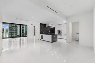 300 Biscayne Blvd Way, Miami, FL 33131 - Photo 3
