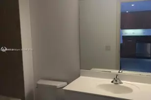 111 E Flagler St, Miami, FL 33131 - Photo 7