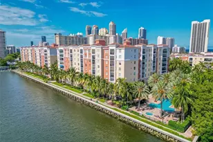 17150 N Bay Rd, Sunny Isles Beach, FL 33160 - Photo 19