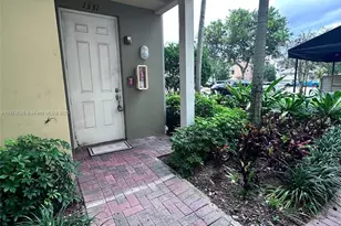 1331 SW 3rd Ct, Fort Lauderdale, FL 33312 - Photo 3