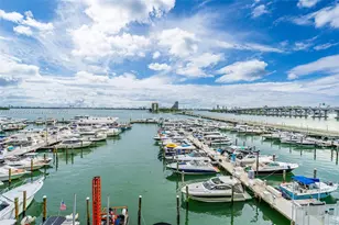 555 NE 15th St, Miami, FL 33132 - Photo 21