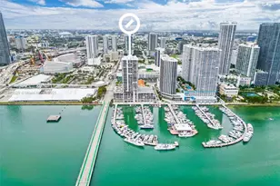 555 NE 15th St, Miami, FL 33132 - Photo 19