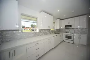 18601 SW 97th Ct, Cutler Bay, FL 33157 - Photo 25