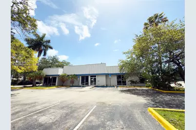 1813 NE 163rd St, North Miami Beach, FL 33162 - Photo 3