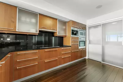 1331 Brickell Bay Dr #3903, Miami, FL 33131 - Photo 9