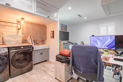 15000 Egan Ln, Miami Lakes, FL 33014 - Photo 25