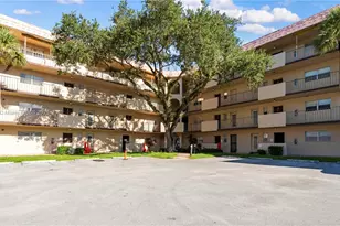6301 N Falls Cir Dr, Lauderhill, FL 33319 - Photo 25