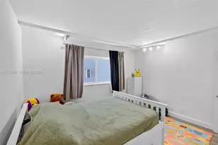 240 Galen Dr, Key Biscayne, FL 33149 - Photo 11
