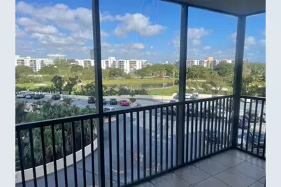 20301 W Country Club Dr #621, Aventura, FL 33180 - Photo 1