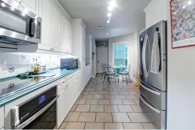 9929 NW 49th Ter, Doral, FL 33178 - Photo 29