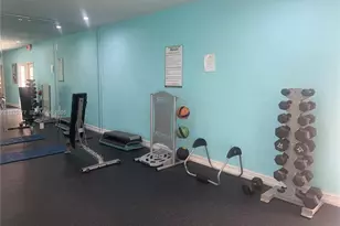 17901 NW 68th Ave, Hialeah, FL 33015 - Photo 21