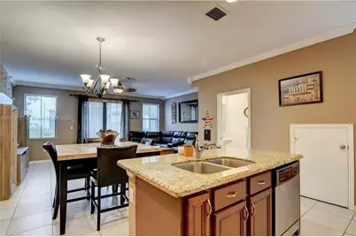 1071 NW 33rd Ct, Pompano Beach, FL 33064 - Photo 5