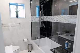 312 NE 108th St, Miami, FL 33161 - Photo 13