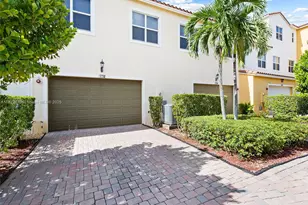 1732 NW 124th Pl, Pembroke Pines, FL 33028 - Photo 25