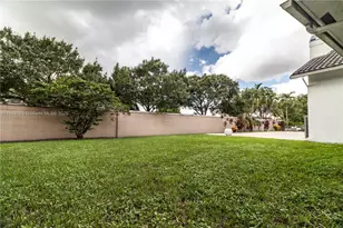 671 NW 101st Terrace, Plantation, FL 33324 - Photo 19