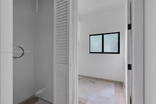 5854 SW 61st St, Miami, FL 33143 - Photo 33