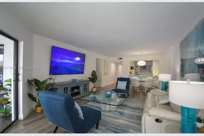 7632 Fairfax Dr #7632, Tamarac, FL 33321 - Photo 19