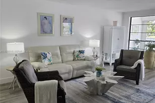 7632 Fairfax Dr, Tamarac, FL 33321 - Photo 23