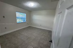 16150 NE 19th Ct, North Miami Beach, FL 33162 - Photo 3