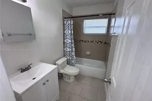 16150 NE 19th Ct, North Miami Beach, FL 33162 - Photo 5